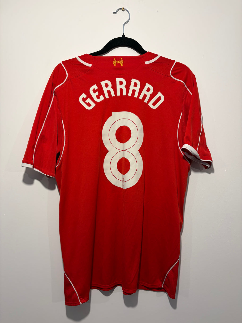 🏴󠁧󠁢󠁥󠁮󠁧󠁿 Authentic 14/15 Liverpool Home shirt #8 Gerrard